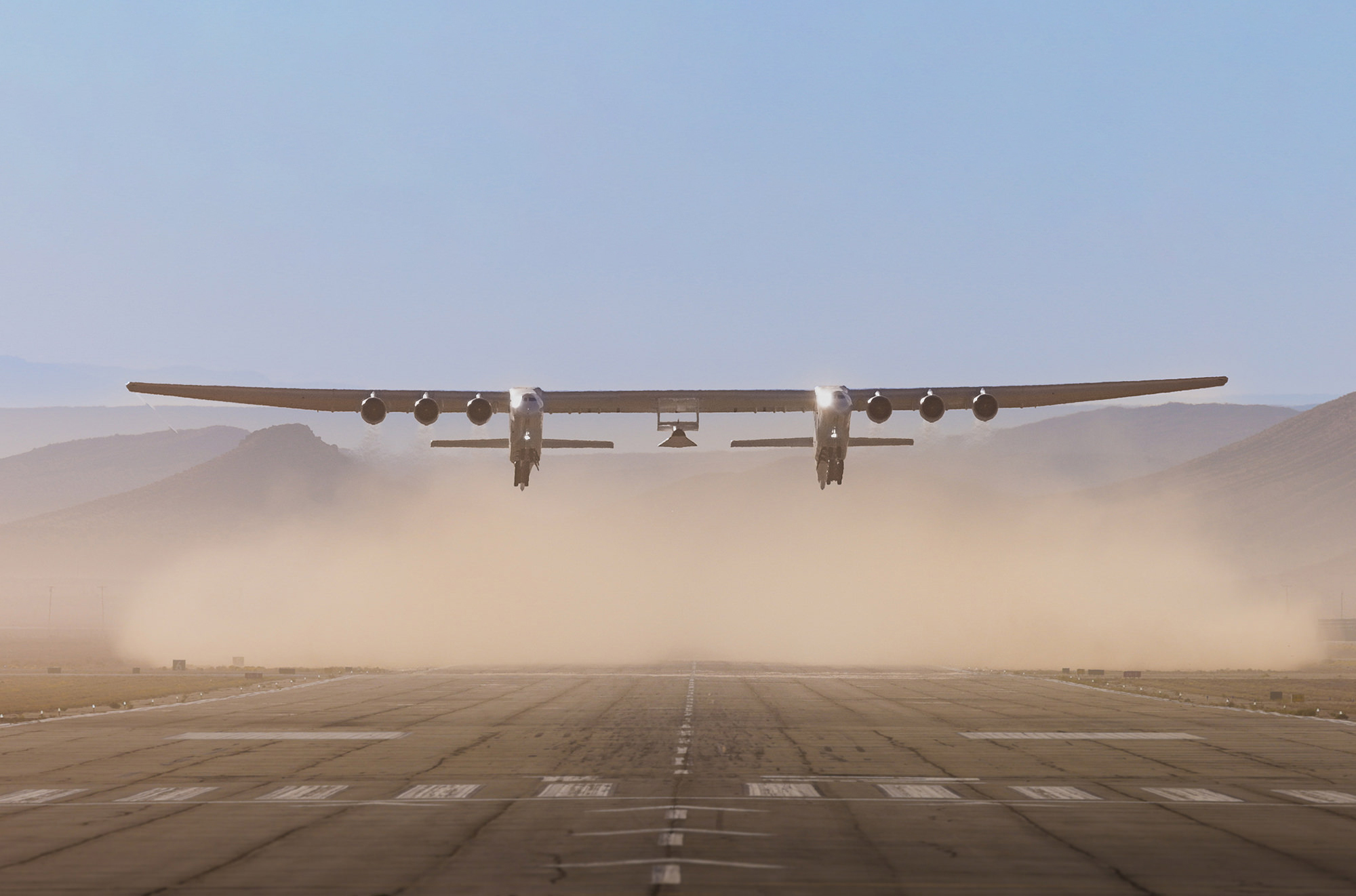 2022 12 21 Stratolaunch Roc Home