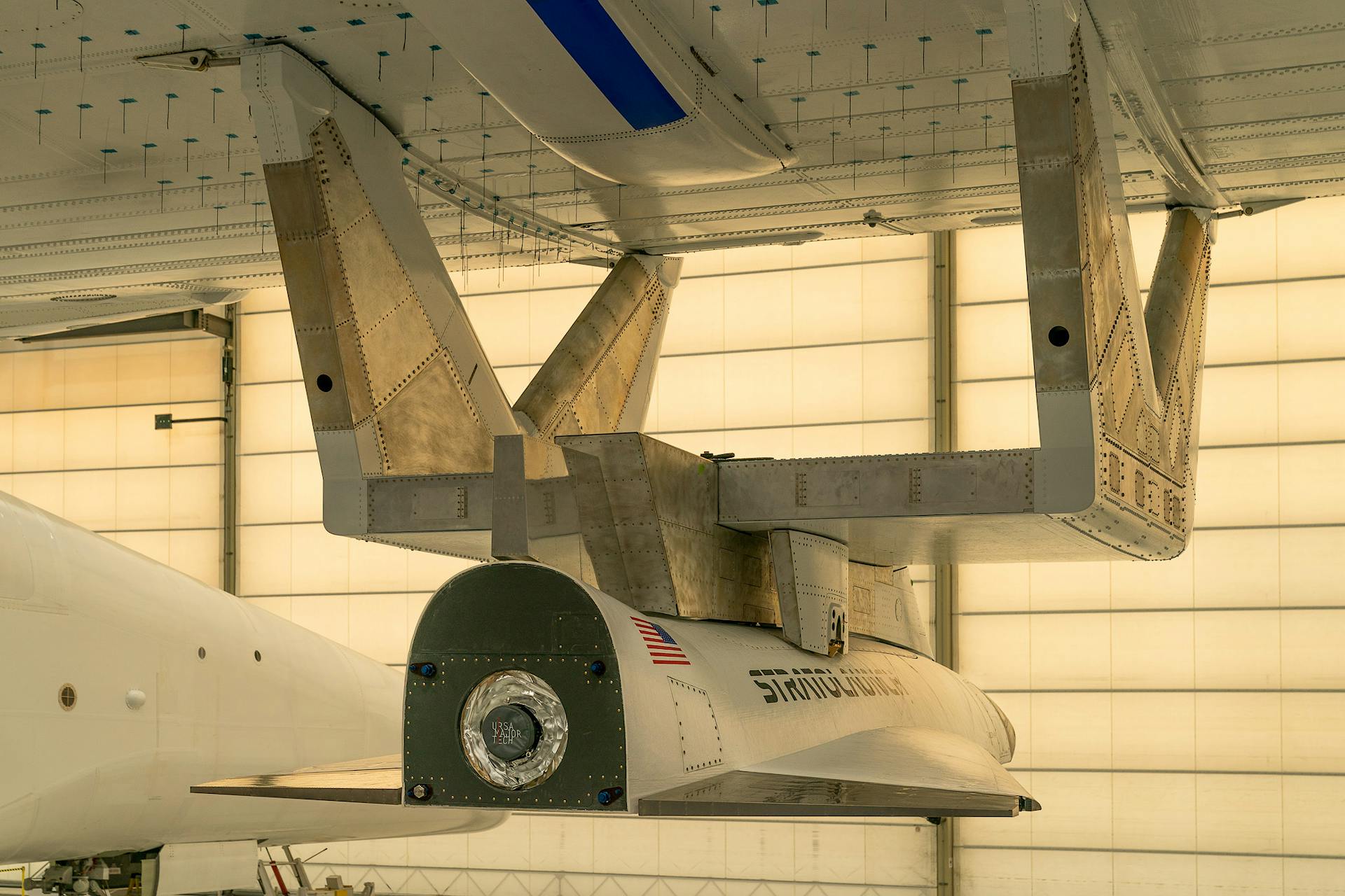 Banner of Talon-A Attached to Roc Aircraft